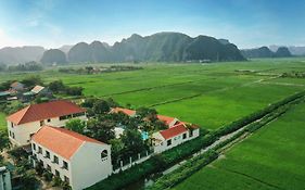 Lumigarden Tam Coc Resort
